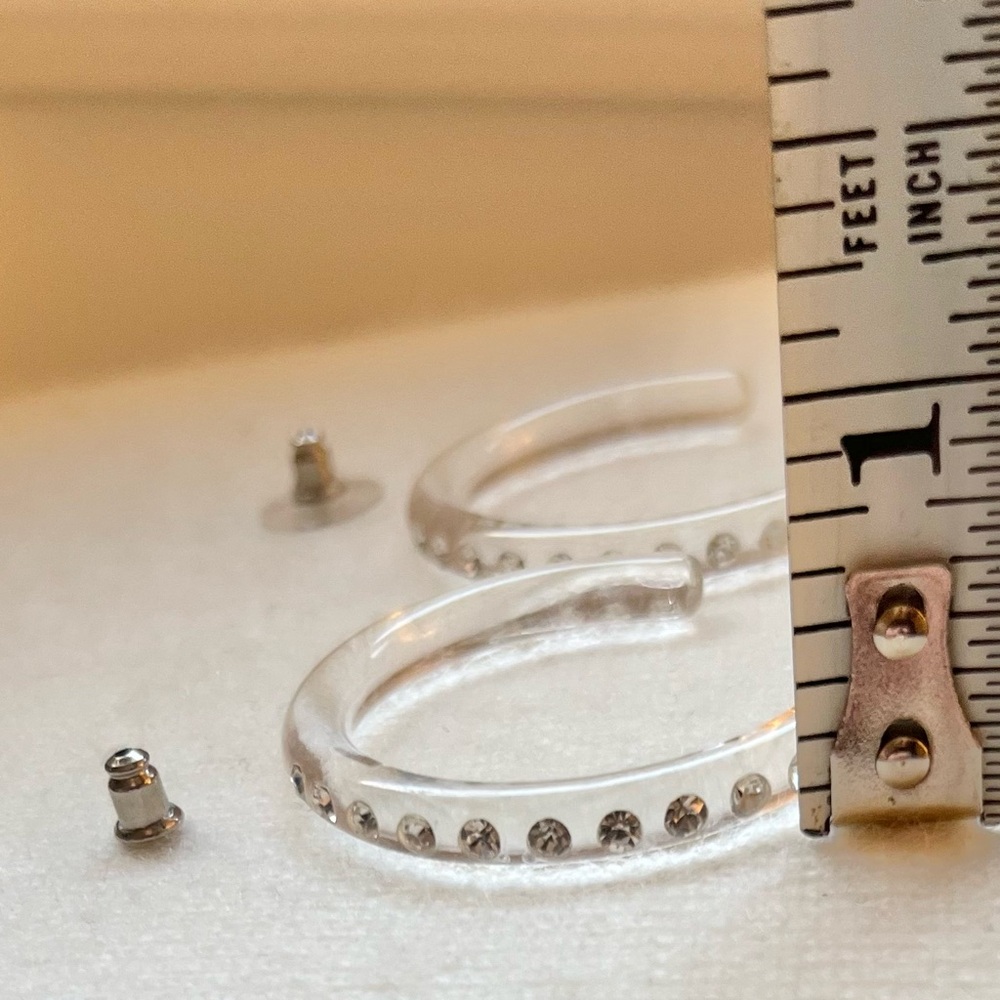 transparent lucite hoop earrings with crystal accents - Picture 7 of 9